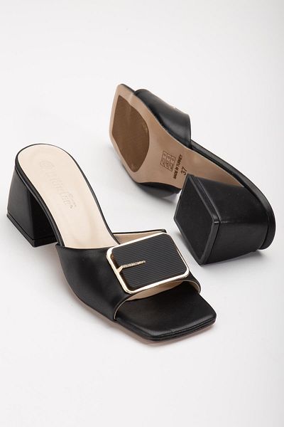 Dilimler Ayakkabı Black Women's Slippers - Square Jewelled, Buckle Skin, Thick Heel