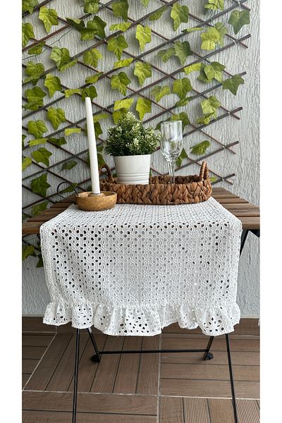Decamor home Runner alb cu volane cu un singur strat