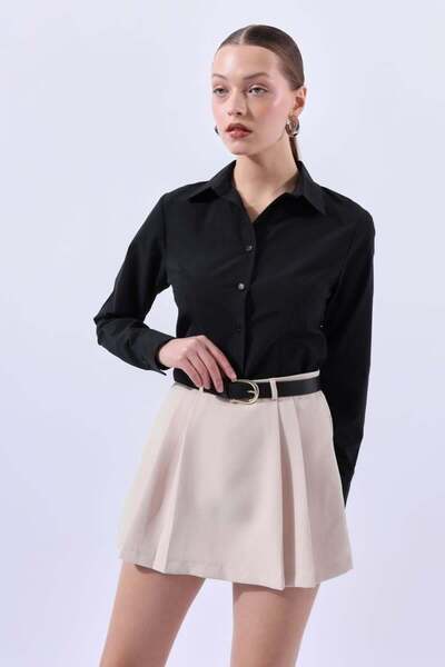 Betül Nayir Kemerli Şort Etek