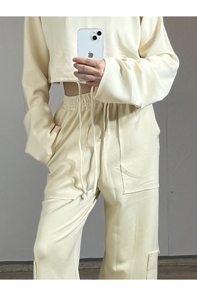 Valeur Street Sweatshirt and Jogger Cropped Lace Detailed Tracksuit Set