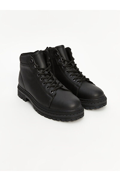 LC Waikiki Siyah Bağcıklı Deri Görünümlü Erkek Bot