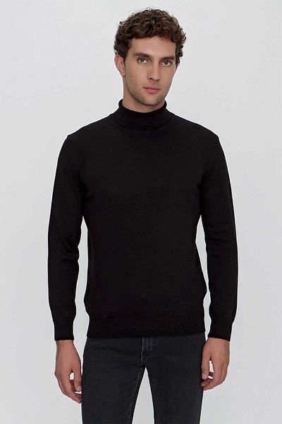 Morven Πλεκτό πουλόβερ Basic Dynamic Fit Relaxed Cut με ζιβάγκο