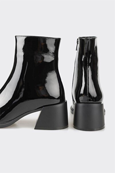 Elle Shoes Siyah Deri Kadın Topuklu Bot