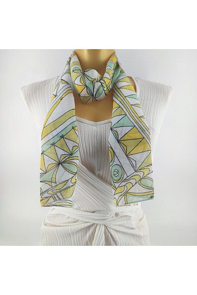 Tedz Collection PAREDORA Triangle Printed Yellow Cream Long Scarf