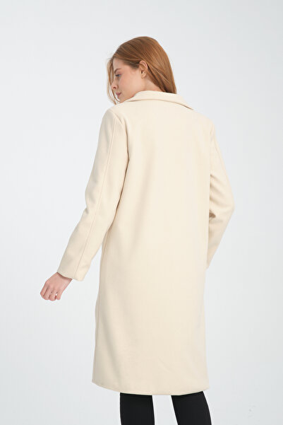 ZERTEX Κρεμ χρώματος γυναικείο παλτό με κασμίρ - με βάτα ώμου και λεπτομέρεια τσέπης Filota