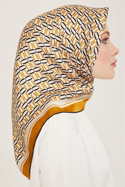 Armine Eșarfă de mătase Sura cu model geometric muștar 9149-04