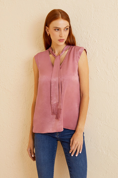 Naramaxx Bağlama Ve Püskül Detaylı Bluz