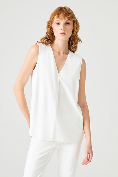 Naramaxx Pleat Detailed Sleeveless Blouse