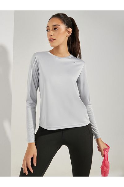 Styli Logo Detail Long Sleeves Basic Top