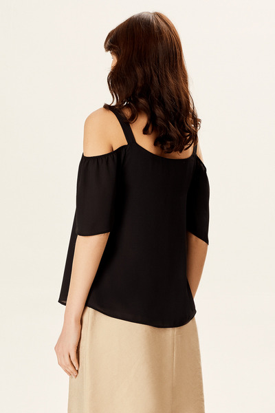 Naramaxx Kol Detaylı Askılı Bluz