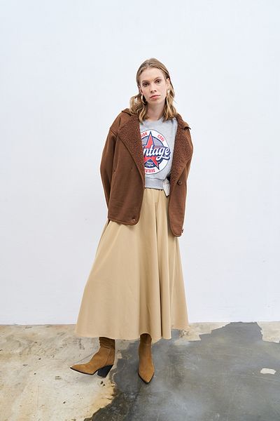 Quzu Brown Oversize Coat - with Plush Inside and Buttons