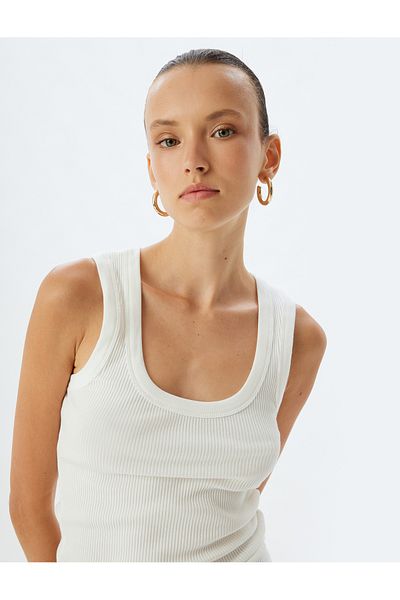 Koton Slim-Fit-Unterhemd aus Baumwolle mit dicken Trägern und U-Ausschnitt