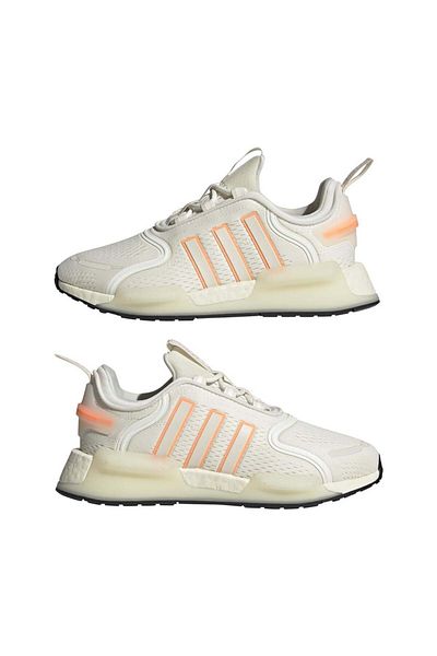 adidas Women's Sports Shoes Hq9116