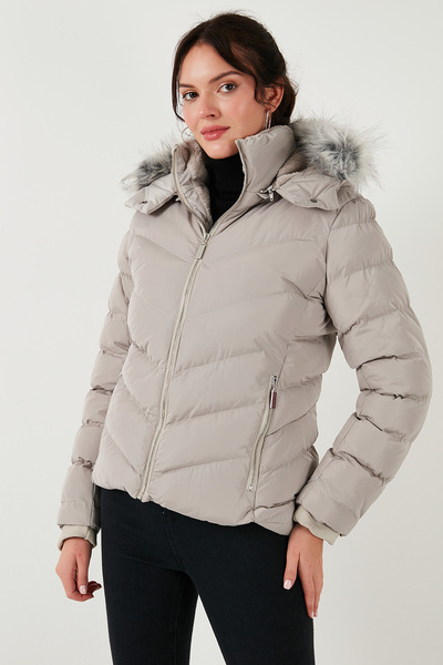 Lela Regular Fit Puffer Jacket with Detachable Hood and Zipper - Mont with Pockets 497Di̇na