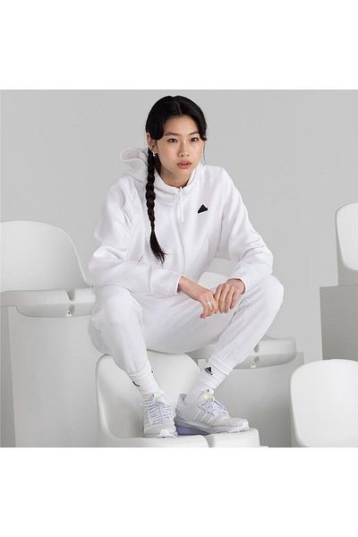 adidas Pantaloni de trening pentru femei In5140