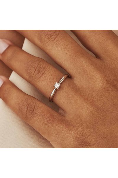 Isabel Bernard De La Paix 14 Karat Ring, Verlobungsring 58