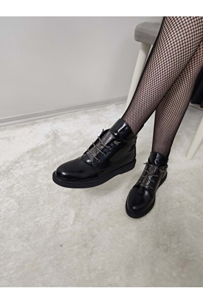 ÇİĞDEM KUNDURA YUCCA KADIN TAŞ DETAYLI RUGAN KISA BOT(SDF B8)