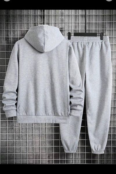 CAST COLLECTİON Uniszex szürke kabát és melegítőnadrág