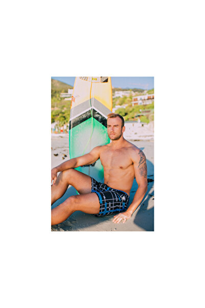 Guggen Mountain Men's swim trunks in multicolor