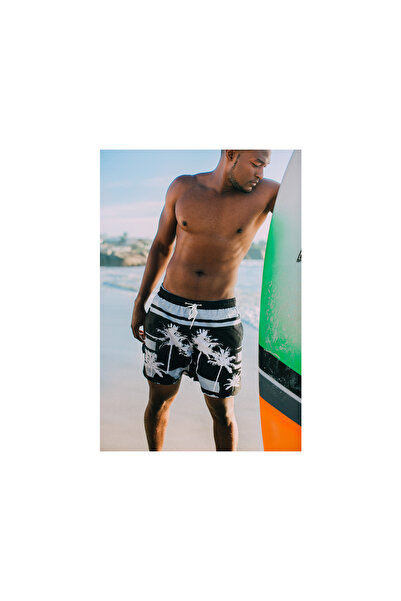 Guggen Mountain Badehose Für Herren In Schwarz