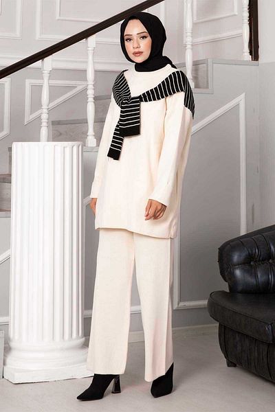 EBRUTESETTÜR Striped Double Knitwear Set with Scarf Detail