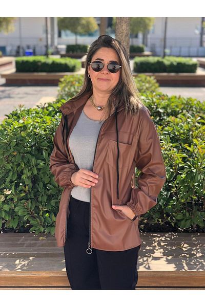 BAKTAGÖR Leather Coat (Faux Leather)