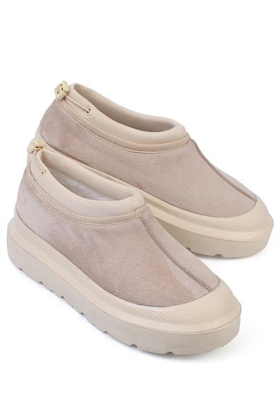 ShoeTek Elio Women - Μπεζ σουέντ μποτάκια, ελαστικά παπούτσια στην πλάτη