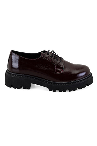 Desa Women's Burgundy Patent Leather Casual Shoes