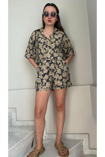 Ayris Shorts and Shirt Set - Floral Pattern