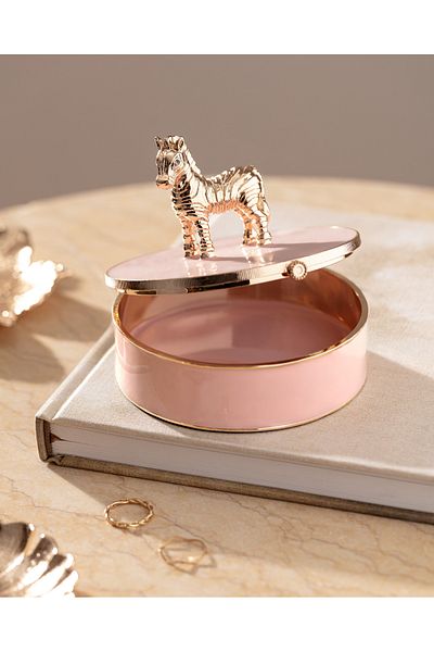 Madame Coco Helaine Box - Stylish and Convenient Design