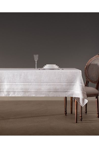 Madame Coco Livron Light Gray Tablecloth - 160x230 cm