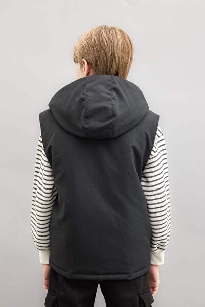 DeFacto Erkek Çocuk Yelek C4340a8/bk27 Black