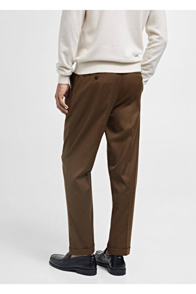 MANGO Man Dar kesim kumaş pantolon