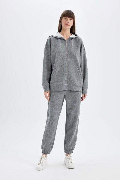 DeFacto Oversize Wide Fit Hooded Basic Plain Skuba Diver Fabric Zip-Up Sweatshirt with Pockets C6871Ax24Au