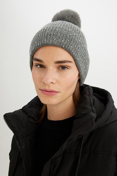 DeFacto Women's Beanie with Pompom - C6639Ax24Wn