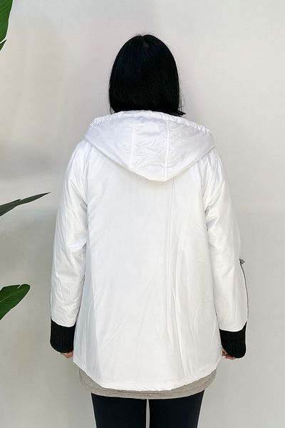 GÖKSEL Large Size White Coat - Pocket Detailed