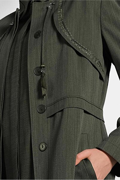 Alvina 10007 Model Judge Collar and Buttoned Gift Parde