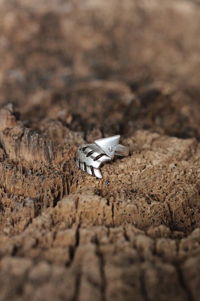 E BULURUM Adjustable Arrow Design Men's Ring