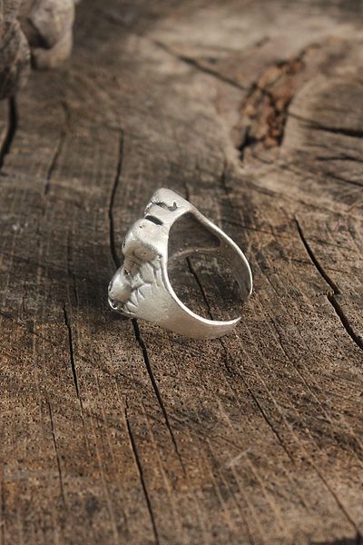 BESKAR Antique Silver Color Cross with Skull Embroidery Adjustable Men's Ring