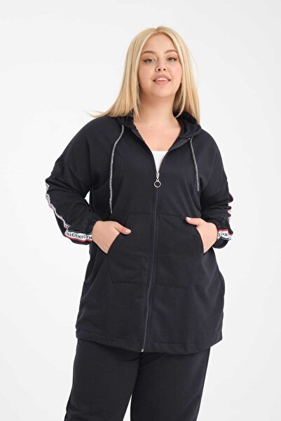 CNG MODA Дамски анцуг Tomy с голям размер и качулка с цип