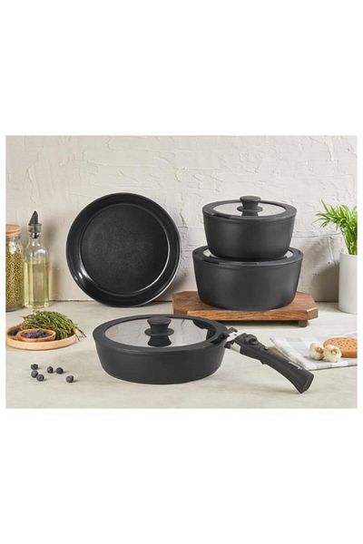 Bondy Amercook Ceramic 8 Piece Black Cookware Set