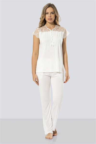 TÜREN Women's Ecru Lace Pajama Set 3197