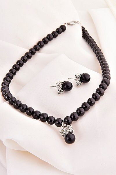 twingold Specially Designed Pearl and Zircon Stone Necklace Earring Jewelry Set
