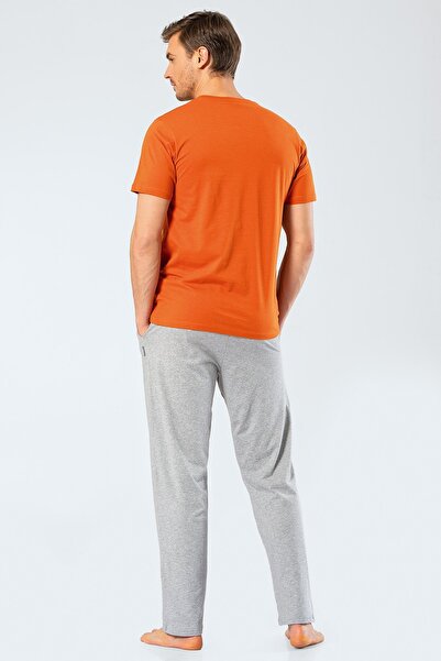 Cacharel 2198 Червоний чоловічий комплект піжами з V-подібним коміром та штанами