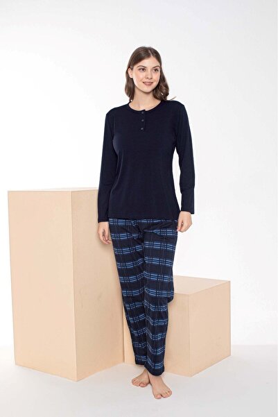bie's Kadın-çift Sevgili Eş Kombin Olabilir-lacivert Ekose Uzun Kol Pijama Takımı-1 Adet Ürün Fiyatıdır