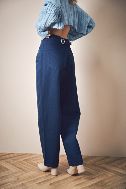 Fulla Moda Zippered Waist Buckle Palazzo Jean