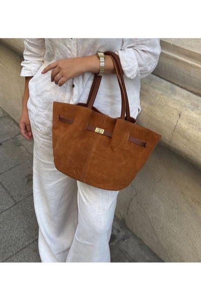 SHIKIRTI Süet Büzgülü Model Kilit Kapamalı Kadın El ve Omuz Çantası