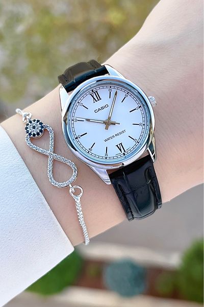 Casio Metallic Color Women's Wristwatch