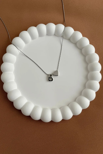 Alexis Carrel Çelik Zincirli B Harfli Kolye, Kalp Detaylı Gümüş Renk Harf Kolye Sevgili , Çift , Arkadaş , Kolyesi