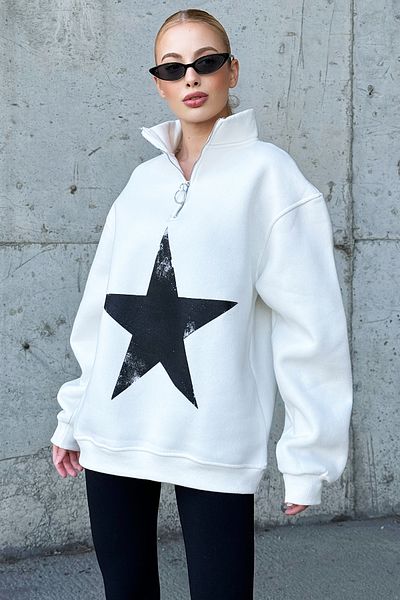 Trend Alaçatı Stili Ecrufarbenes Damen-Sweatshirt mit Stehkragen und halbem Reißverschluss und Sternmuster ALC-X12960